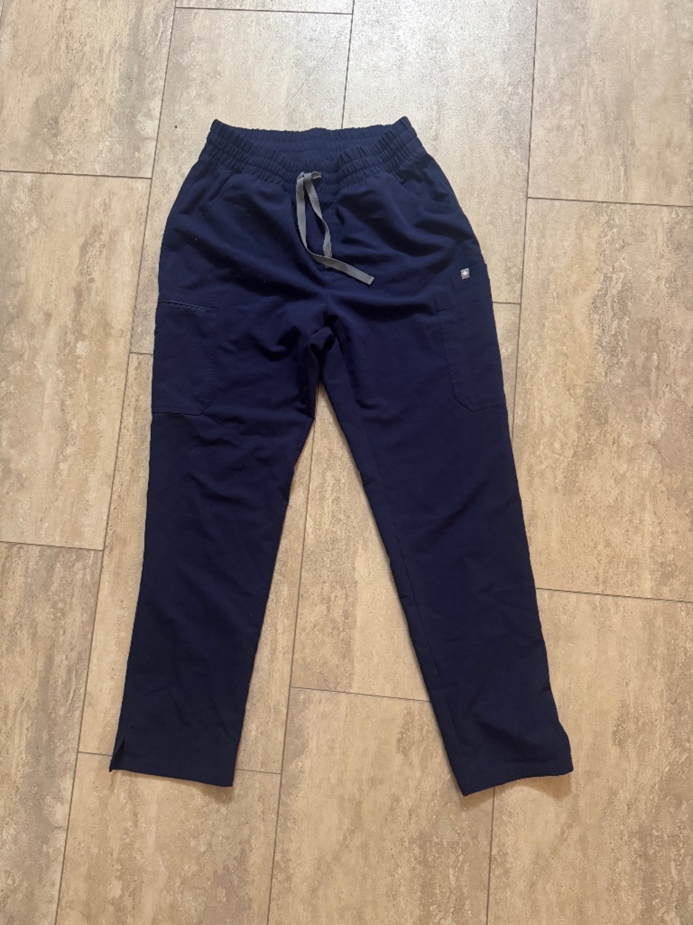 FIGS yola high rise scrub pant
